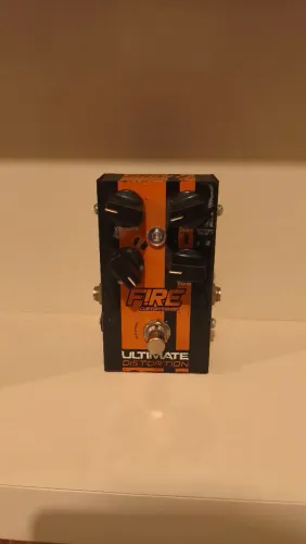 Pedal Ultimate Distortion 