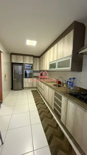 Apartamento à Venda em Vila Guilhermina, Praia Grande - SP COM VISTA MAR