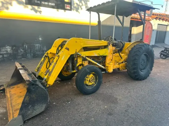 CARREGADEIRA PULA PULA Massey ferguson, OPORTUNIDADE PARA SAIR RAPIDO!