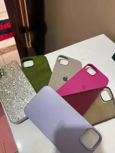 Capinhas de celular 14 Plus
