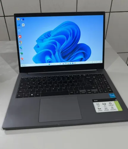 Notebook Samsung i3 11ª Geração | 12 GB RAM | 512 GB SSD