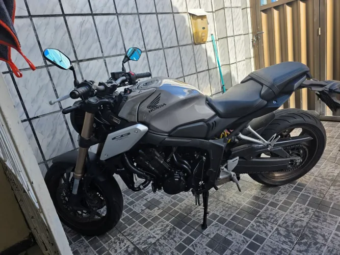 CB 650r 2020 2021