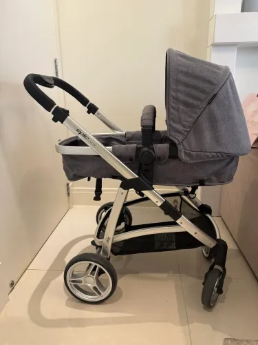 Carrinho de bebê Infanti