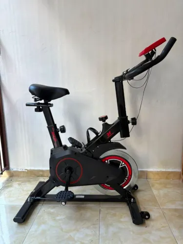 BICICLETA SPINNING ERGOMÉTRICA