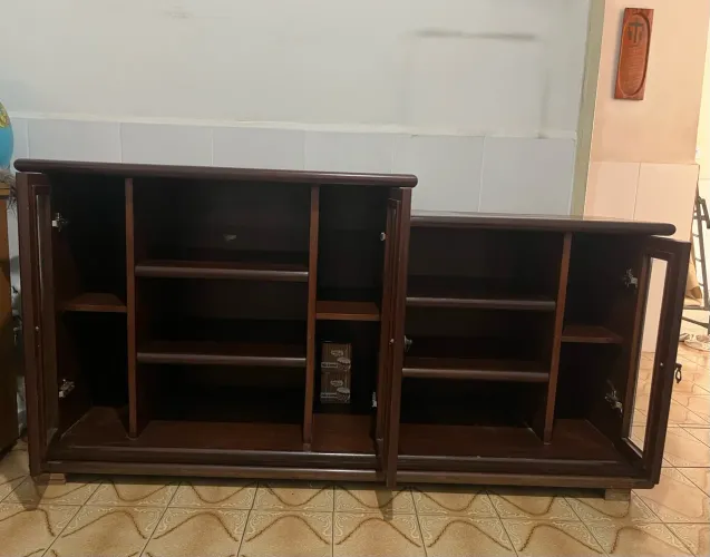 Rack de madeira maciça