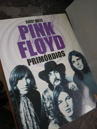 Livro Pink Floyd - Primórdios
