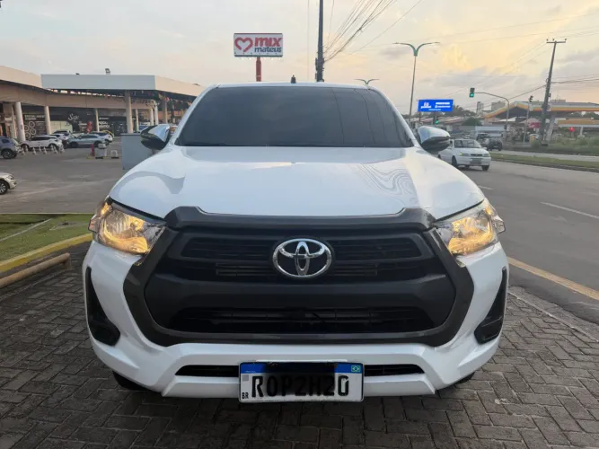 Toyota Hilux CD 4X4 2.8 Diesel Mec. 2022