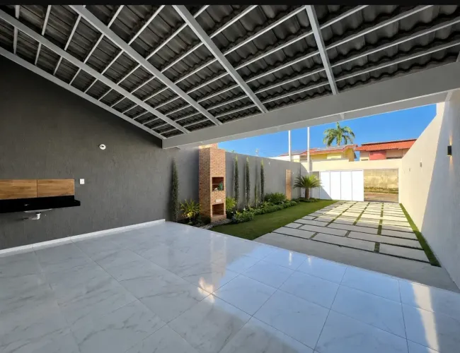 Casa plana com 3 quartos em Sapiranga-Coité - Fortaleza - CE