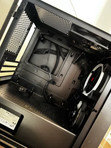 GABINETE + FONTE CORSAIR