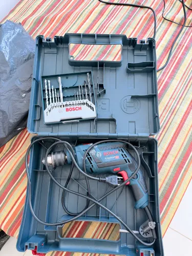 Furadeira Bosch