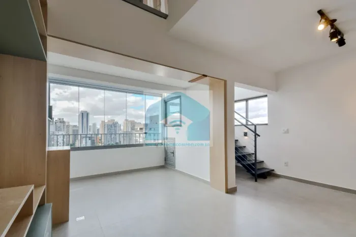 Duplex Jardim das Acácias para venda em com 1 quarto, sendo 1 suíte, 57m²