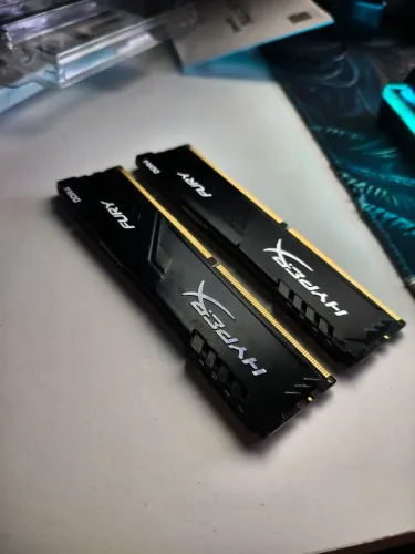 Memória ram HyperX Fury 16GB (2x8GB) DDR4 3200MHz CL16