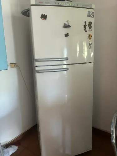 GELADEIRA PERFEITO ESTADO DE CONSERVAÇÃO