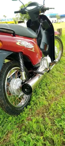 Honda biz 110 em ótimo estado de conservação