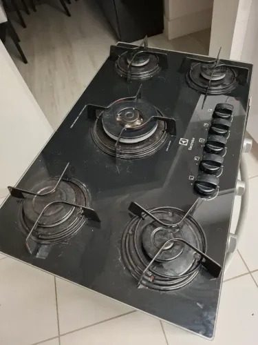Cooktop Electrolux 5 Bocas Vidro Preto - Tripla Chama | KE5TP