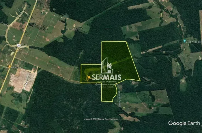 Venda de EXCELENTE FAZENDA COM BALNEÁRIO ATIVO e 9 dormitórios, 3217151 m² - Centro - Port