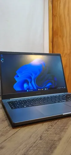 Samsung Book - Intel Core i7 11ª Gen + 16GB RAM + SSD 256GB