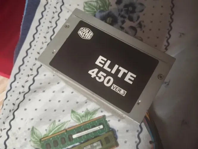 2 pente 2g GB DDR3 + Fonte Elite V3 450W MPW-4501-ASAAN