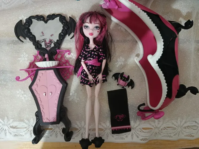 monster high draculaura banheira powder room