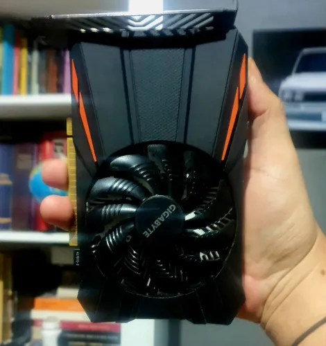 GIGABYTE GTX 1050TI 4GB