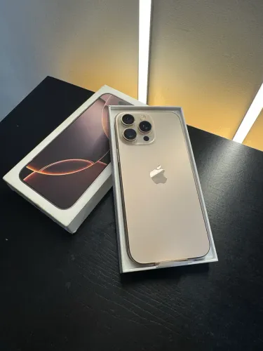 iPhone 16 Pro Max | 256Gb | Impecável