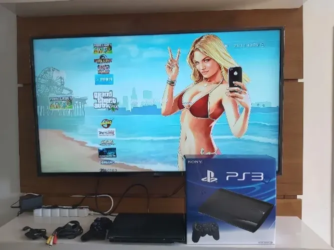 Playstation 3 Super Slim desbloqueado lotado de jogos!