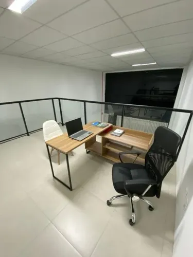 Mesa para Escritório em L