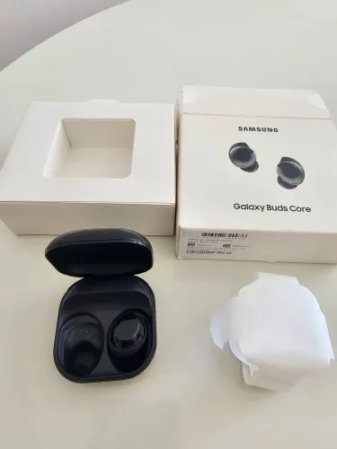 Galaxy Buds Core com caixa e acessórios originais (Apenas o lado direito)