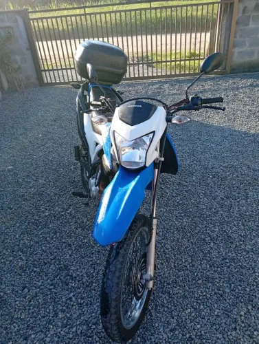 Moto broz 2017