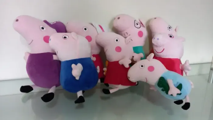 Pelúcia Família da Peppa Pig kit