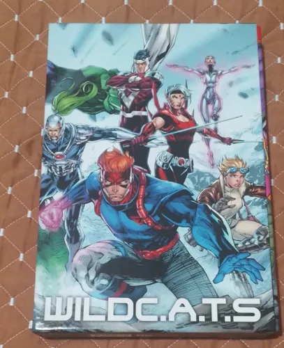 Wildc.a.t.s. Por Jim Lee Edição Absoluta