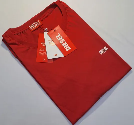 Camiseta Diesel Vermelha 