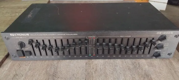 Equalizador Cygnus GE1800 X