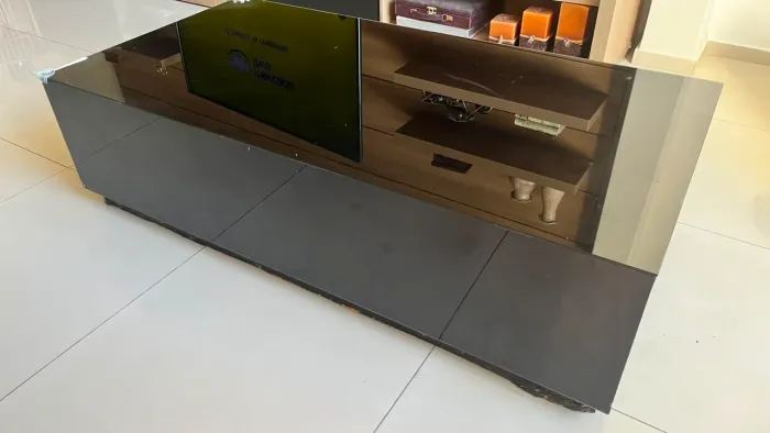 Mesa de Centro Preta de Vidro