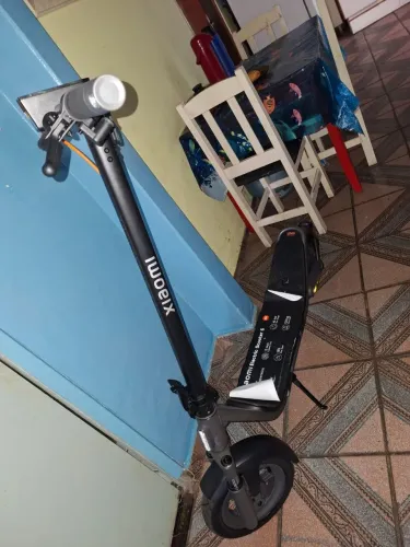 Vendo patinete elétrico
