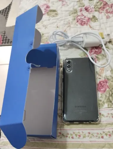 Celular Samsung NOVO NA CAIXA
