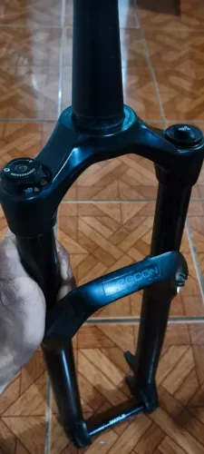Suspensão Rockshox Recon 120mm
