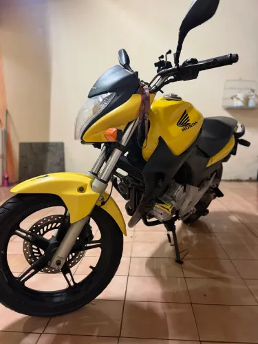 CB300