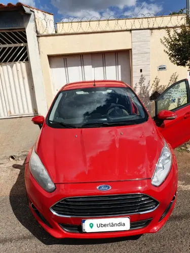 Ford Fiesta 1.6 16V Flex Aut. 5P 2016