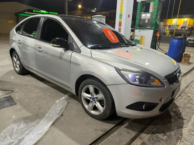 Ford Focus 1.6 S/se/se Plus Flex 8v/16v 5P 2012