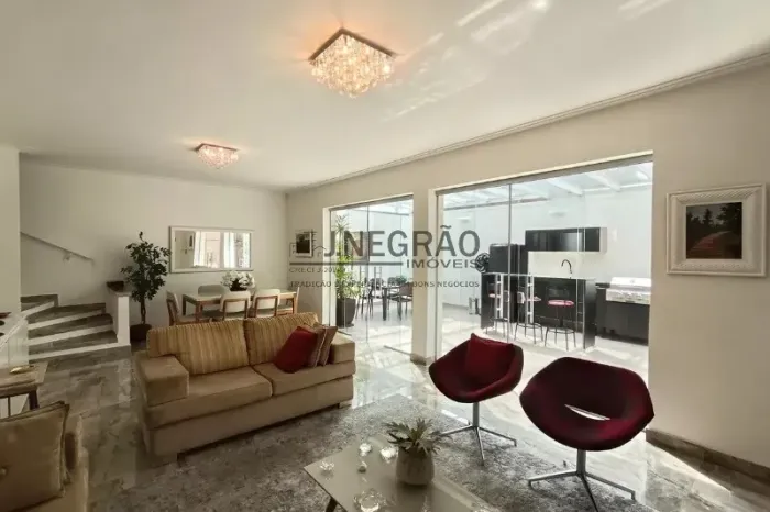 Casa de Vila à venda em São Paulo-SP, bairro Planalto Paulista: 3 quartos, 1 suíte, 3 sala
