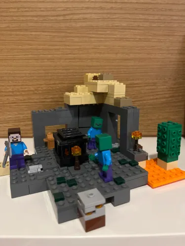 Lego Minecraft - A masmorra (21119)