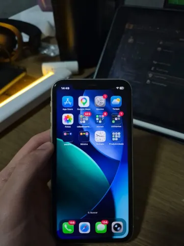 iPhone 11