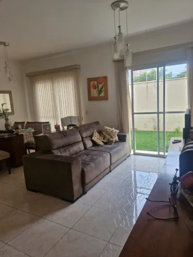 Casa em Condomínio para Venda em Jundiaí, Jardim Colônia, 3 dormitórios, 1 suíte, 3 banhei