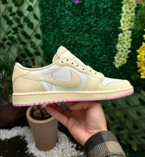 Travis Scott x Air Jordan 1 Low OG SP Sail Tropical Pink 43BR