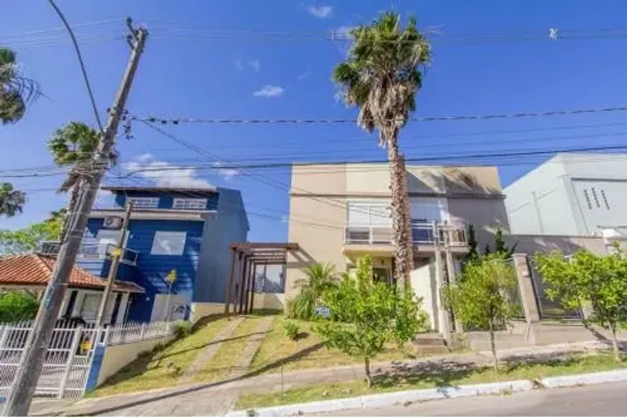 Casa em Condomínio com 3 Dormitorio(s) localizado(a) no bairro Lomba do Pinheiro em Porto