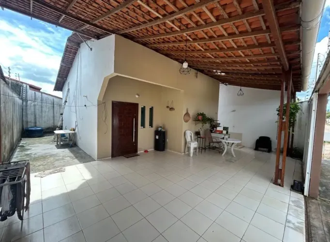 VENDO Casa 02 Quartos com Suite No Alto do Turu 1, Excelente Oportunidade.