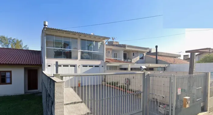 Imóvel para aluguel tem 250 metros quadrados com 4 quartos em Campeche - Florianópolis - S