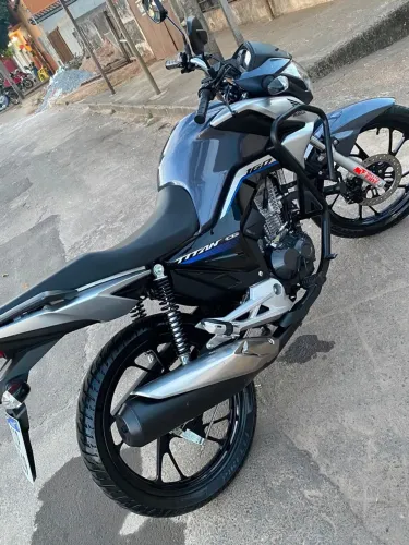 Honda CG 160 Titan 2023 - Entrada 11 Mil + Parcelas