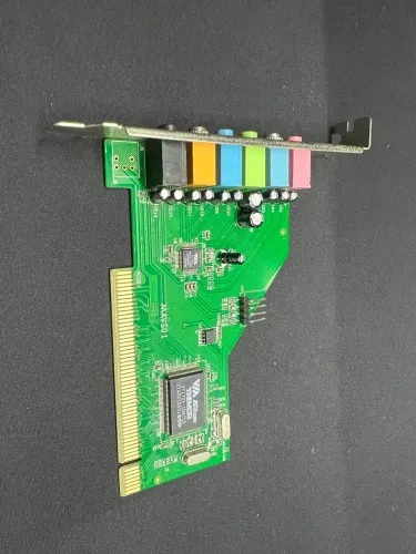 Placa de áudio 7.1 PCI 